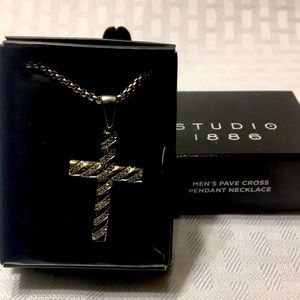 Avon MEN’S Cross Pendant Necklace